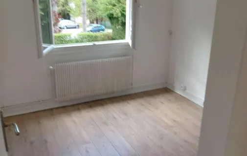 Location Bougival Appartement 6abb8364035c