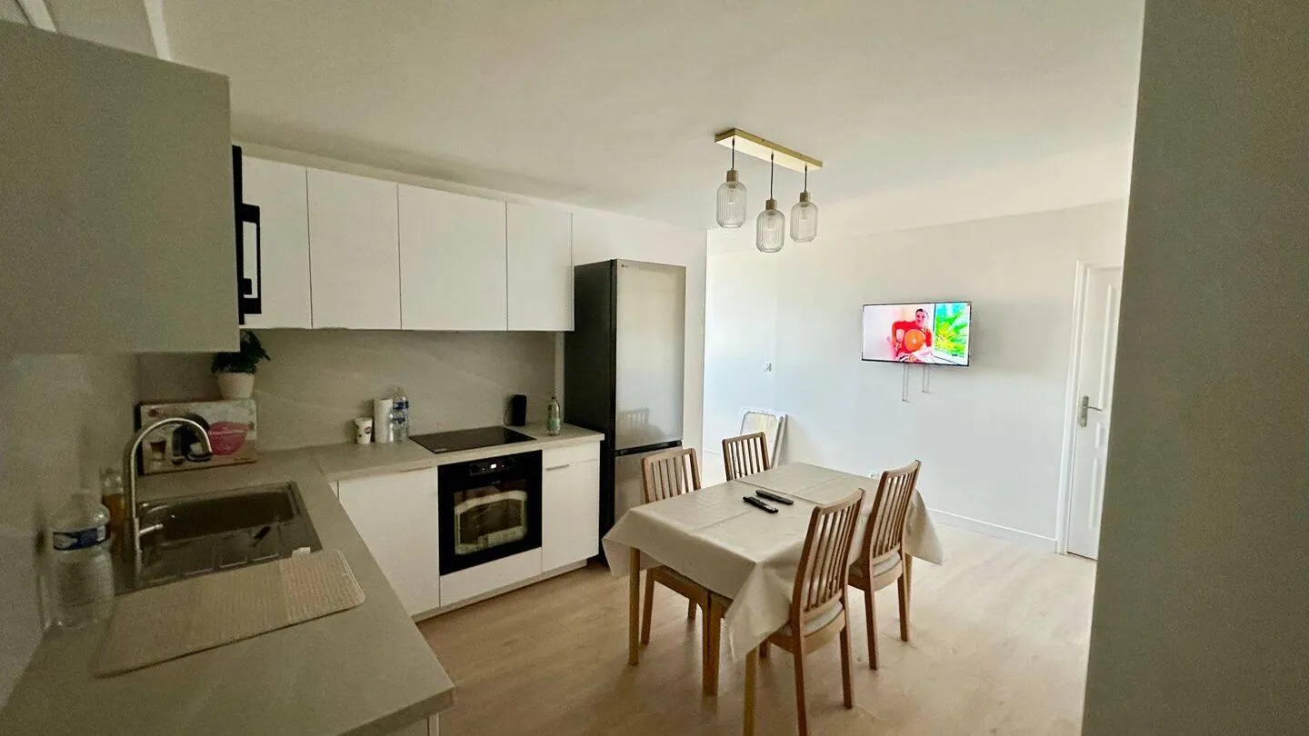 Location Évry-Courcouronnes Chambre 6abc2998558b