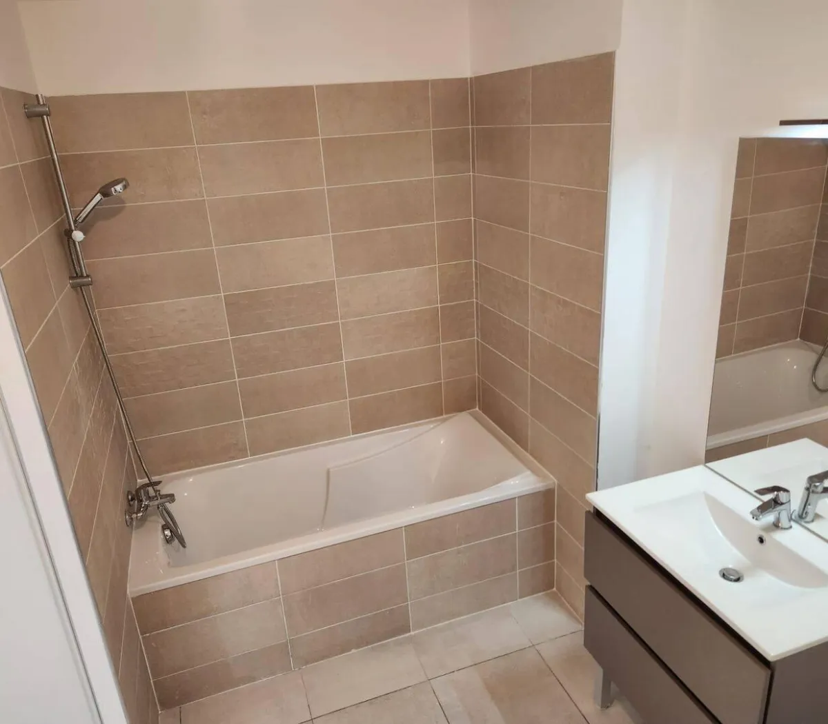 Location Castelnau-le-Lez Appartement 6abc9a87cc40