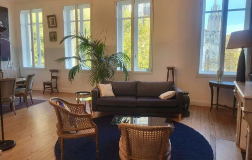 Location Bordeaux Appartement 6abd151483f9