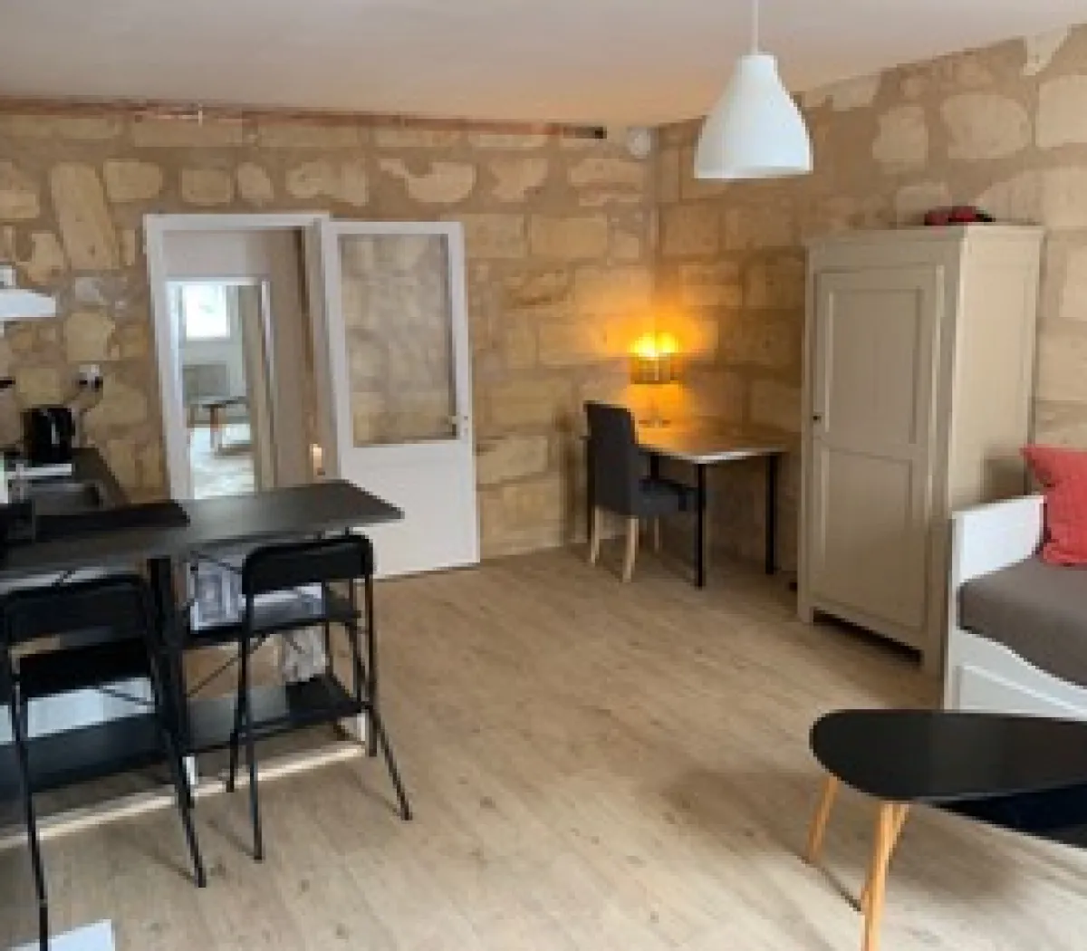 Location Bordeaux Appartement 6abe07e638f7