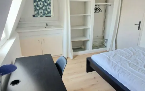 Location Tours Chambre 6abecddc8755