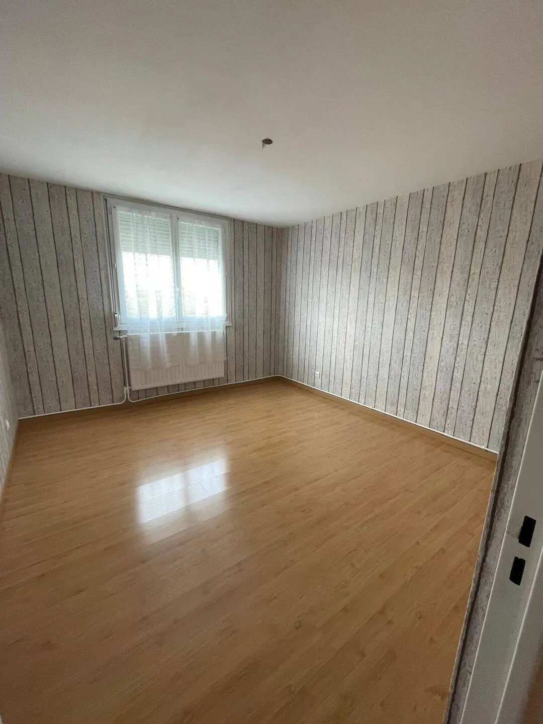 Location Vénissieux Appartement 6ac12b2421f2