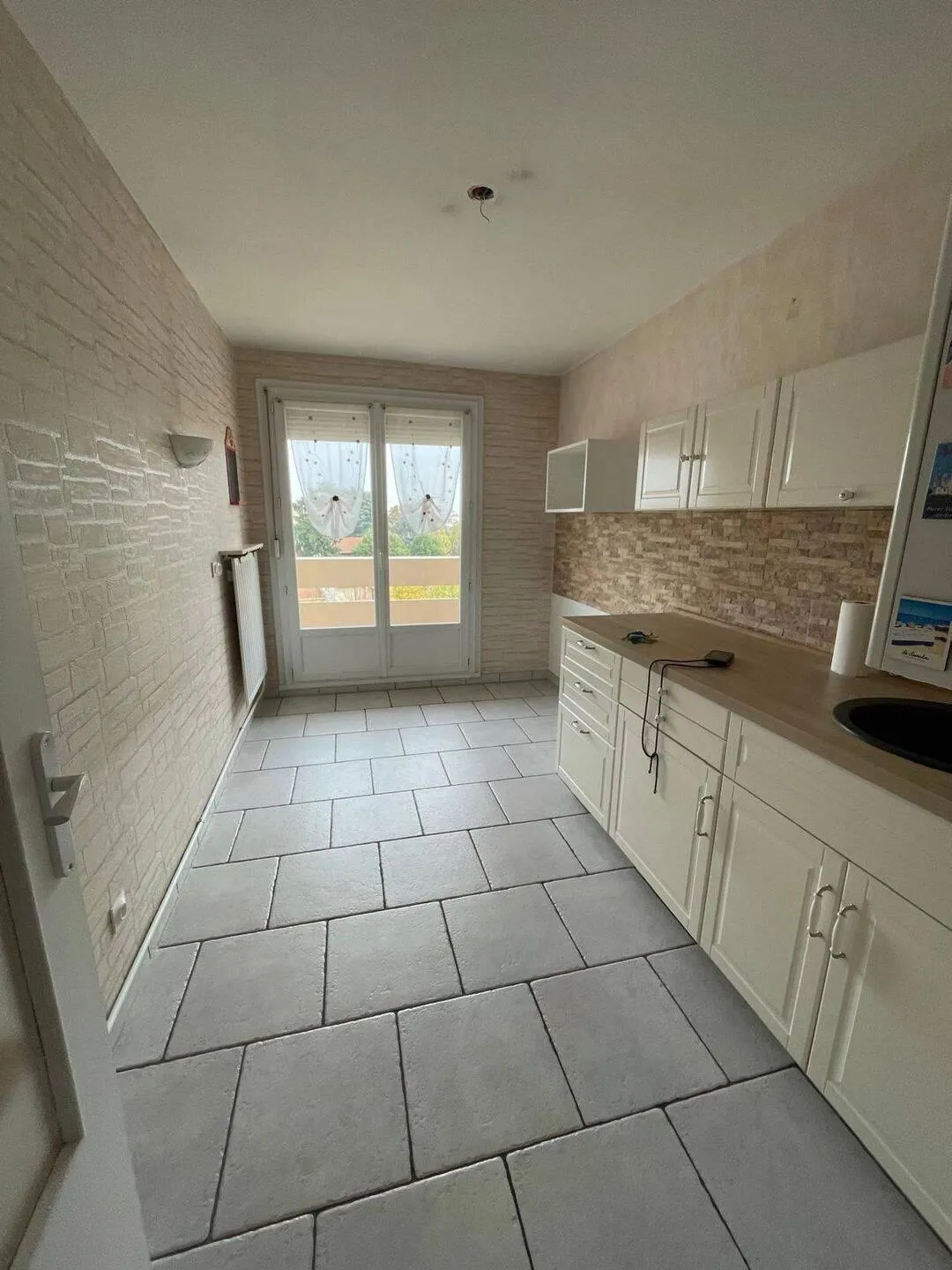 Location Vénissieux Appartement 6ac12b2421f2