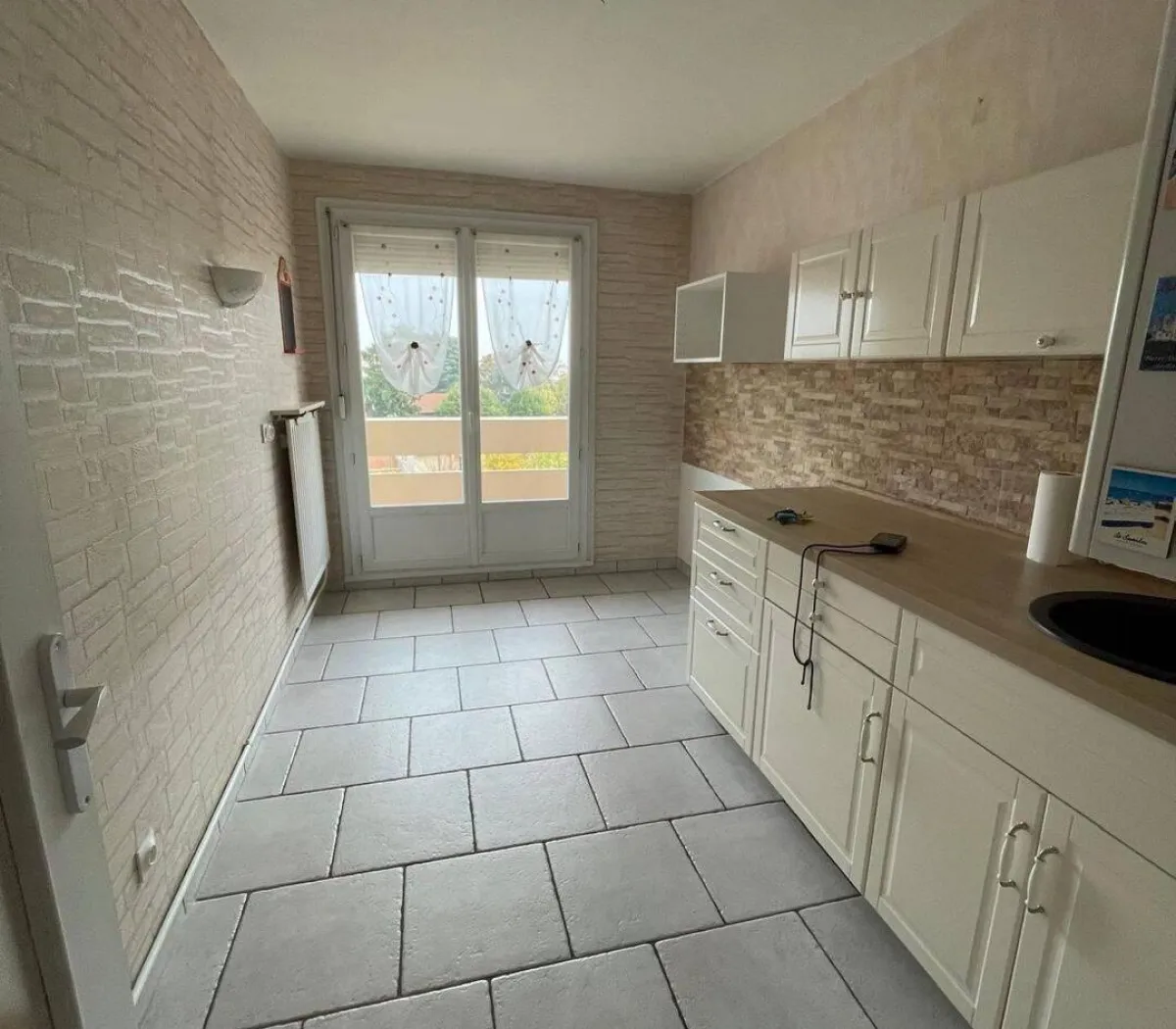 Location Vénissieux Appartement 6ac12b2421f2
