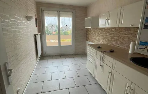 Location Vénissieux Appartement 6ac12b2421f2