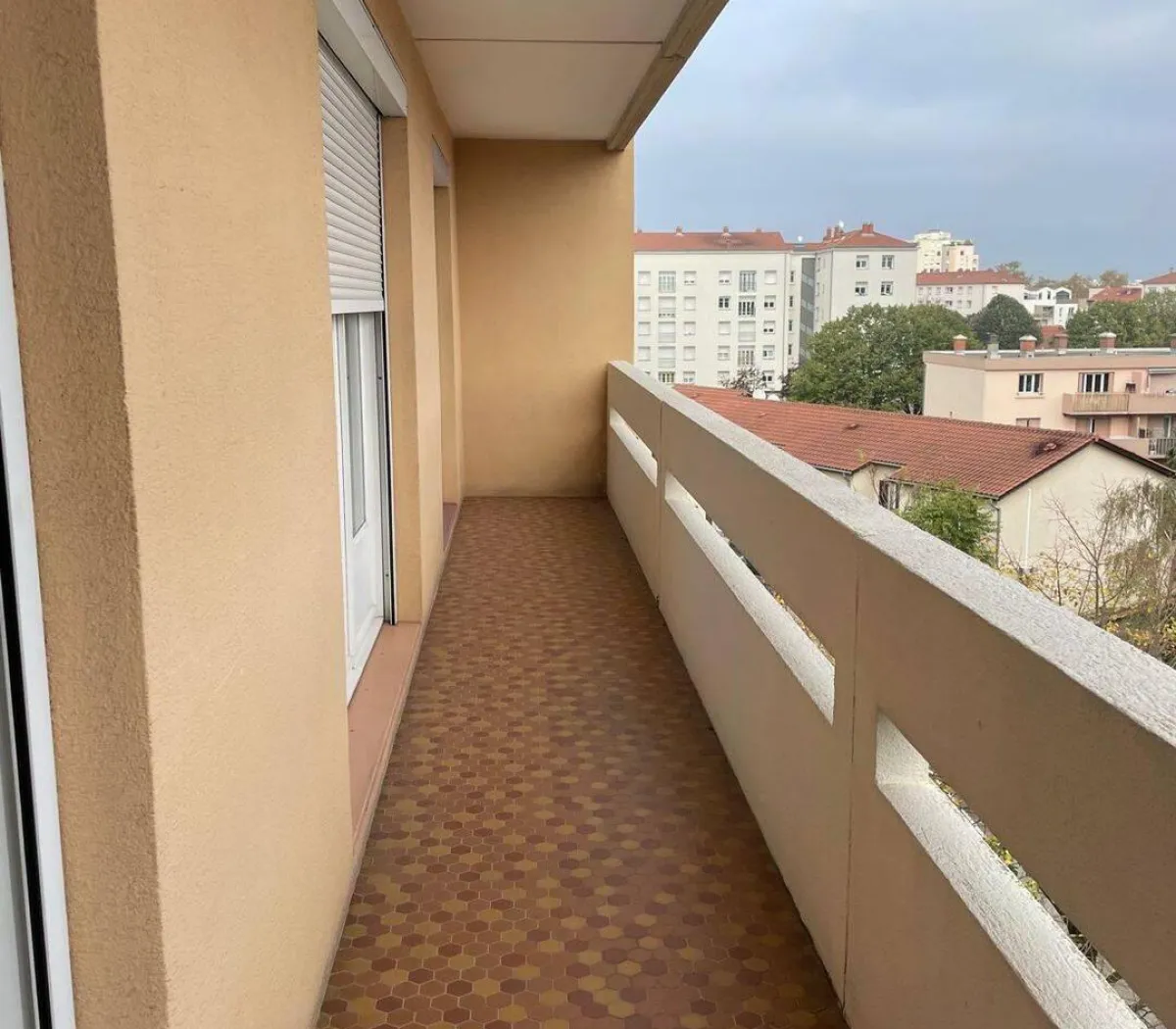 Location Vénissieux Appartement 6ac12b2421f2