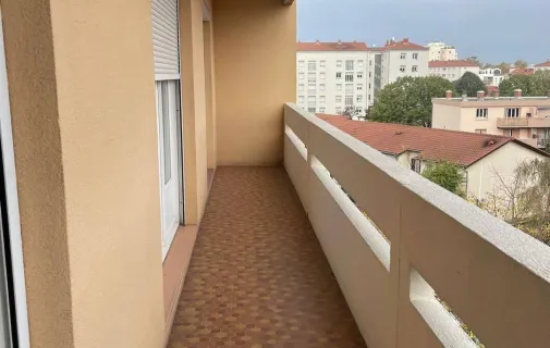 Location Vénissieux Appartement 6ac12b2421f2