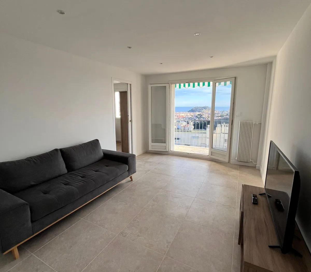 Location Nice Chambre 6ac1877b3137