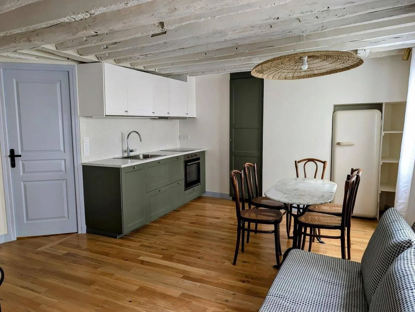 Location Paris Appartement 6ac2899bceb3