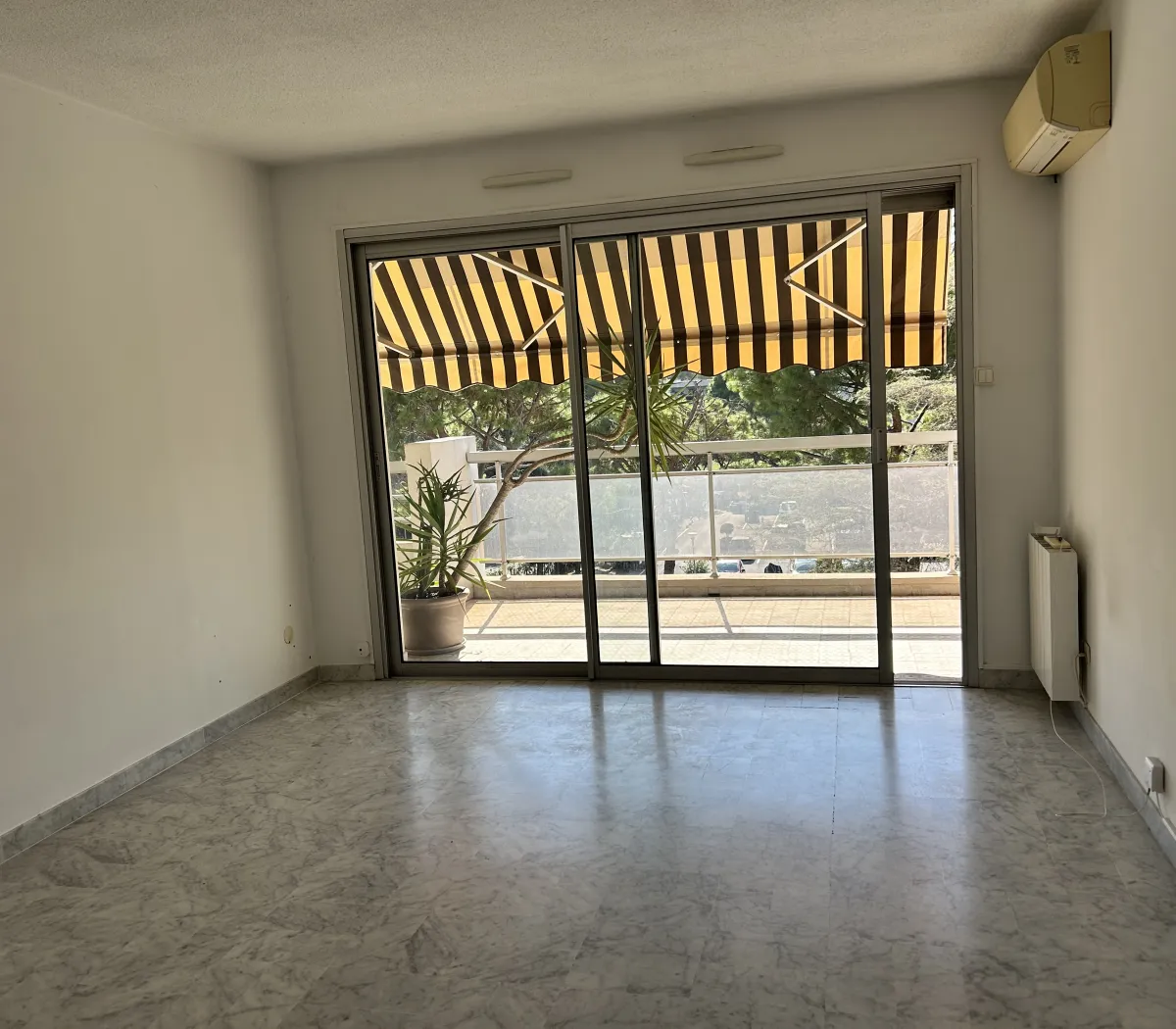 Location Le Cannet Appartement 6ac29ee5e75b