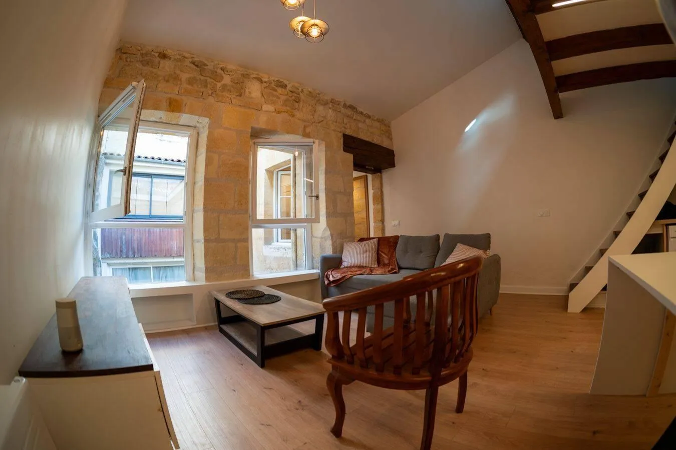 Location Bordeaux Appartement 6ac7757894cf