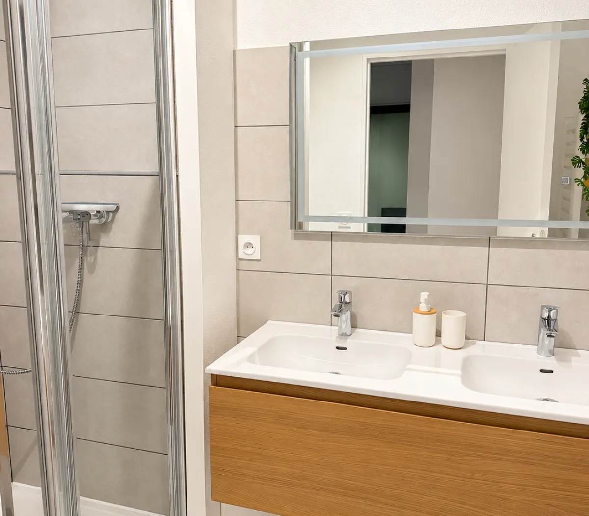 Location Bordeaux Appartement 6ac8c7d2100c