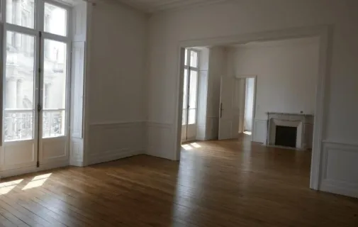Location Rennes Appartement 6ac8f1d2403f