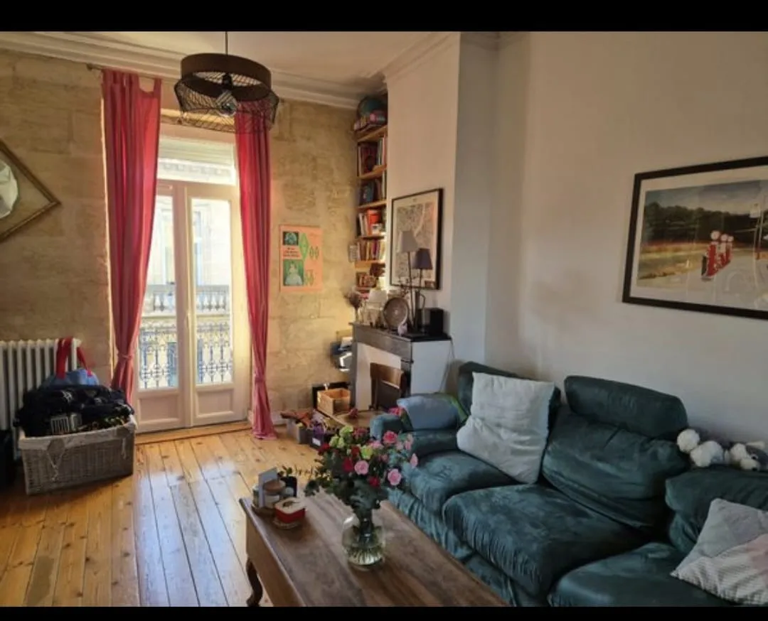 Location Bordeaux Appartement 6aca61b6f3d2