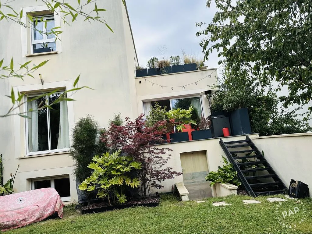 Location Bougival Maison 6aca7c24e15f