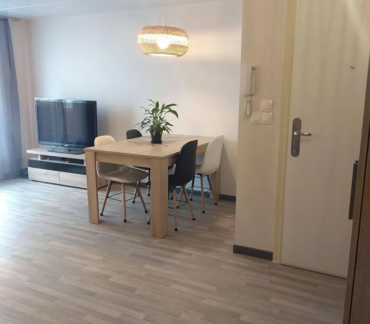 Location Montpellier Appartement 6acbe9605a13