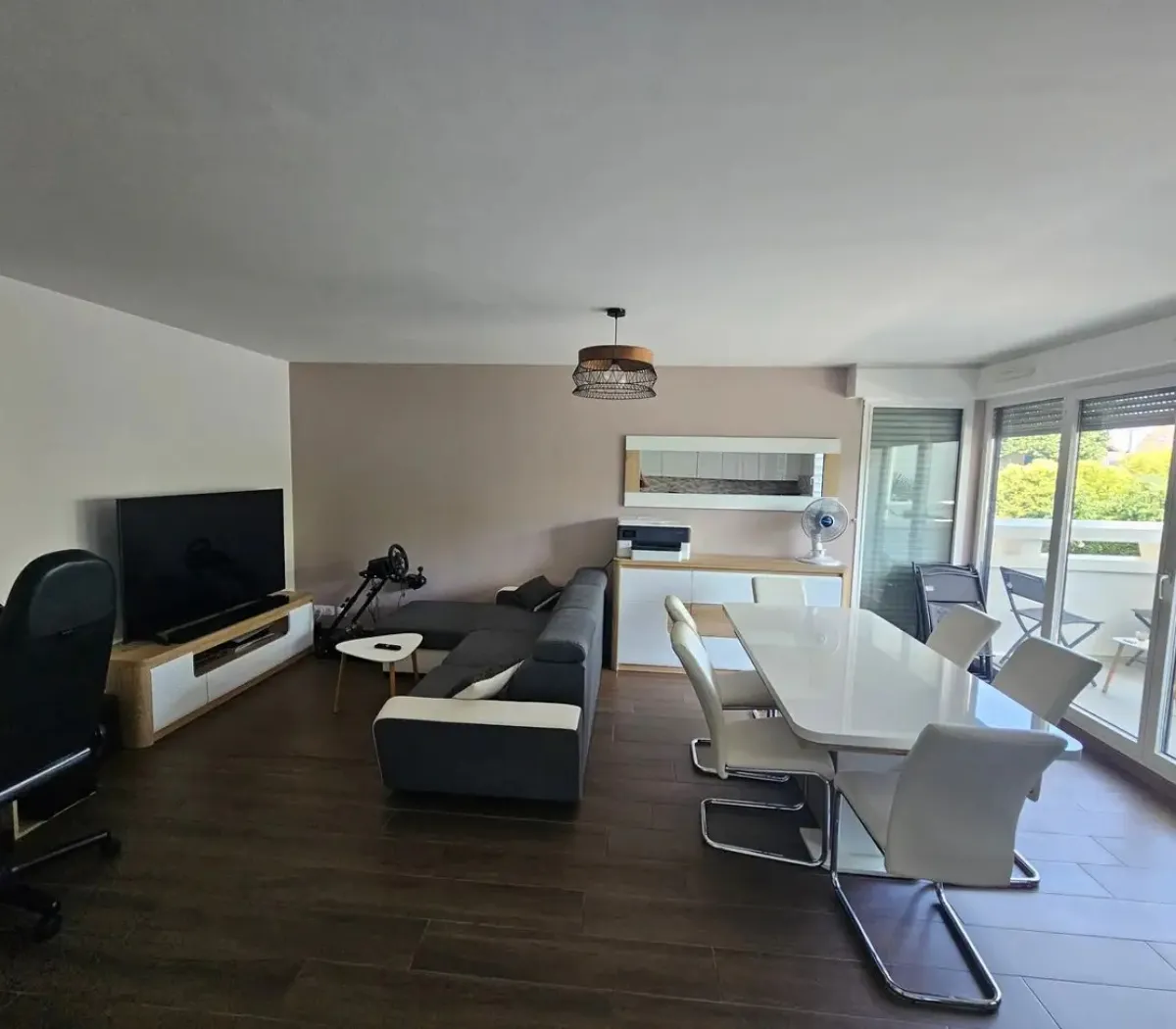 Location Courbevoie Appartement 6accdde1b84b