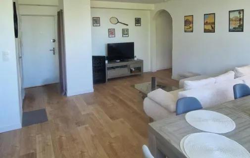 Location Tours Chambre 6ace3dfe4627