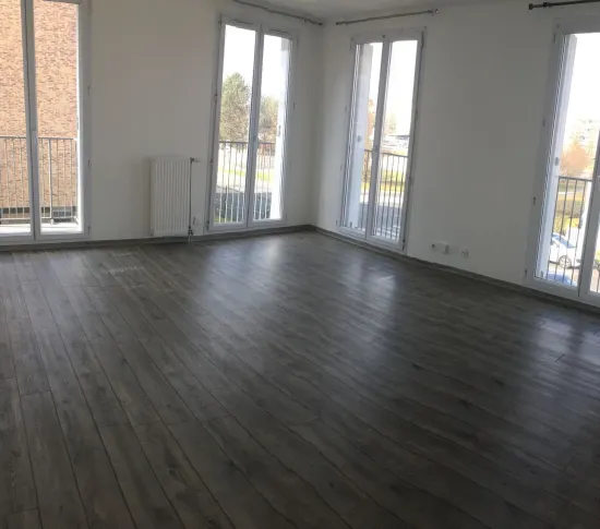 Appartement a louer sainte-genevieve-des-bois - 3 pièce(s) - 66 m2 - Surfyn