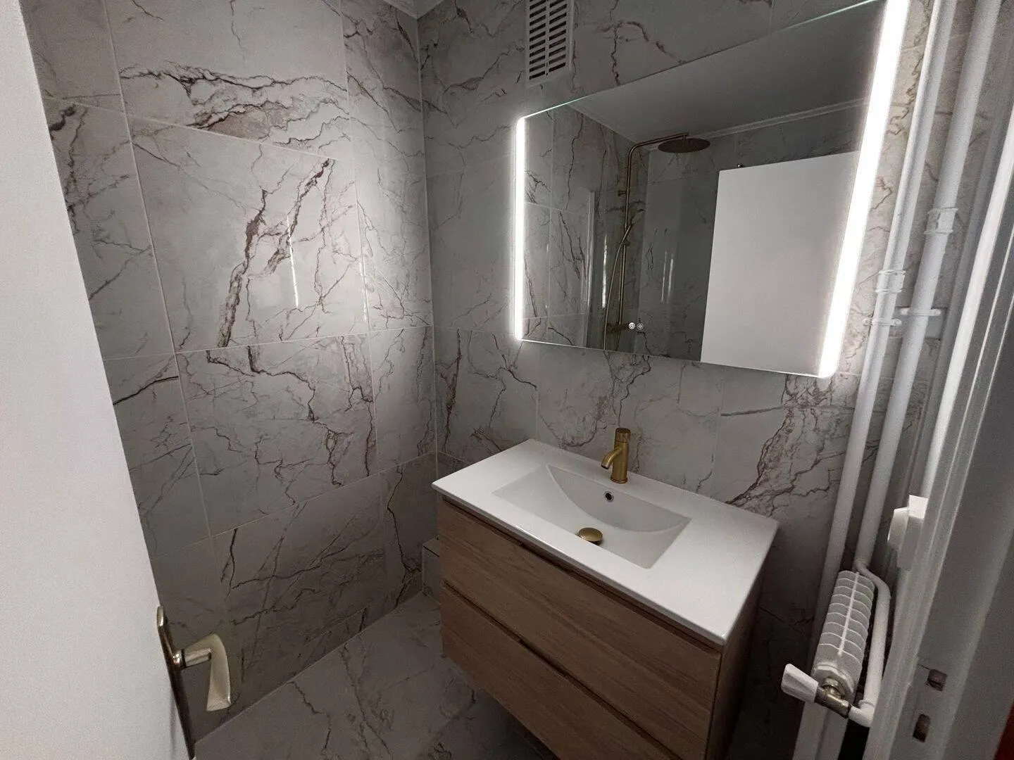 Location Tours Chambre 6ae0eacfbc31