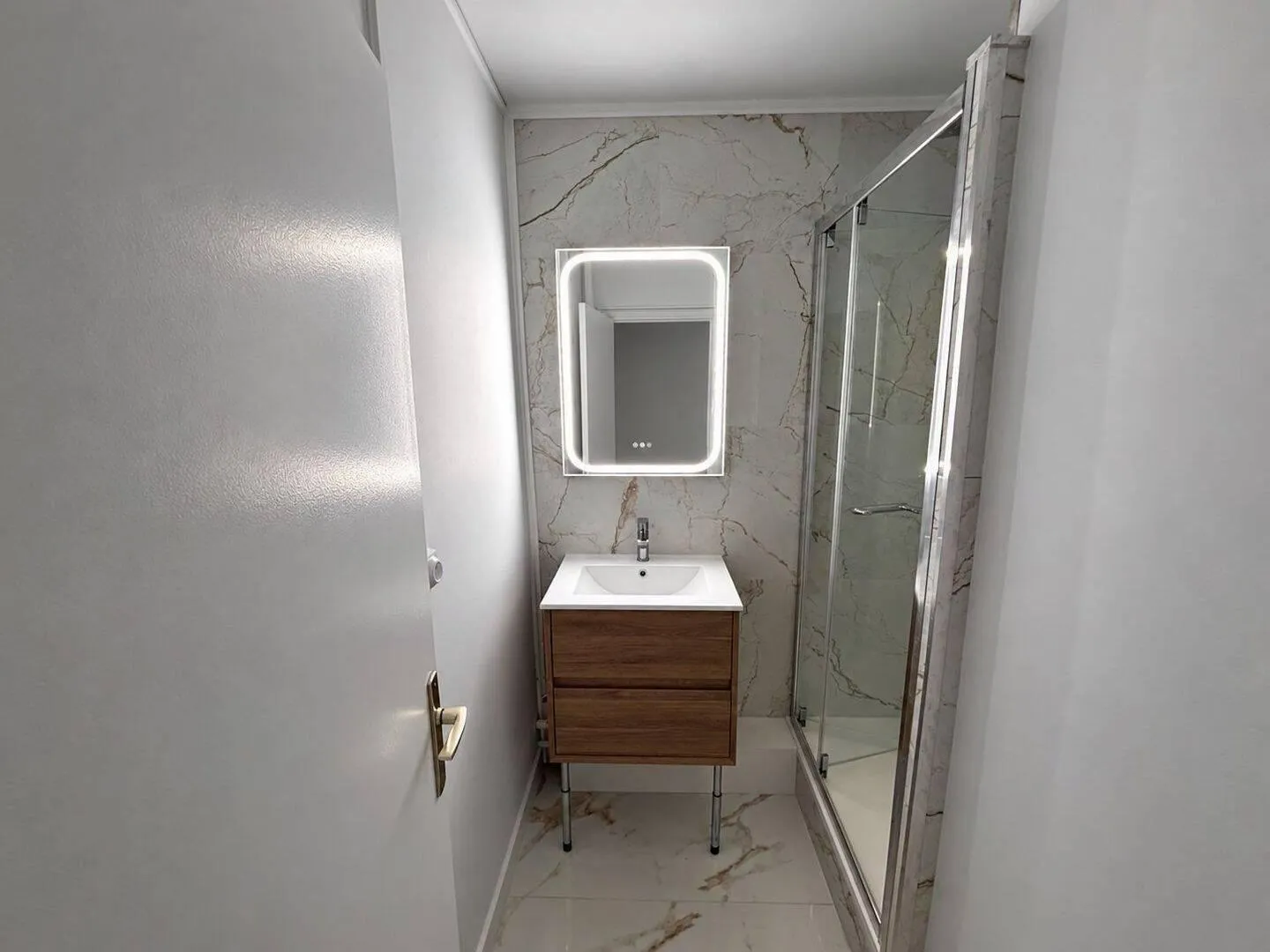 Location Tours Chambre 6ae0eacfbc31