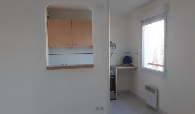 miniatureLocation Béziers Appartement 729999812