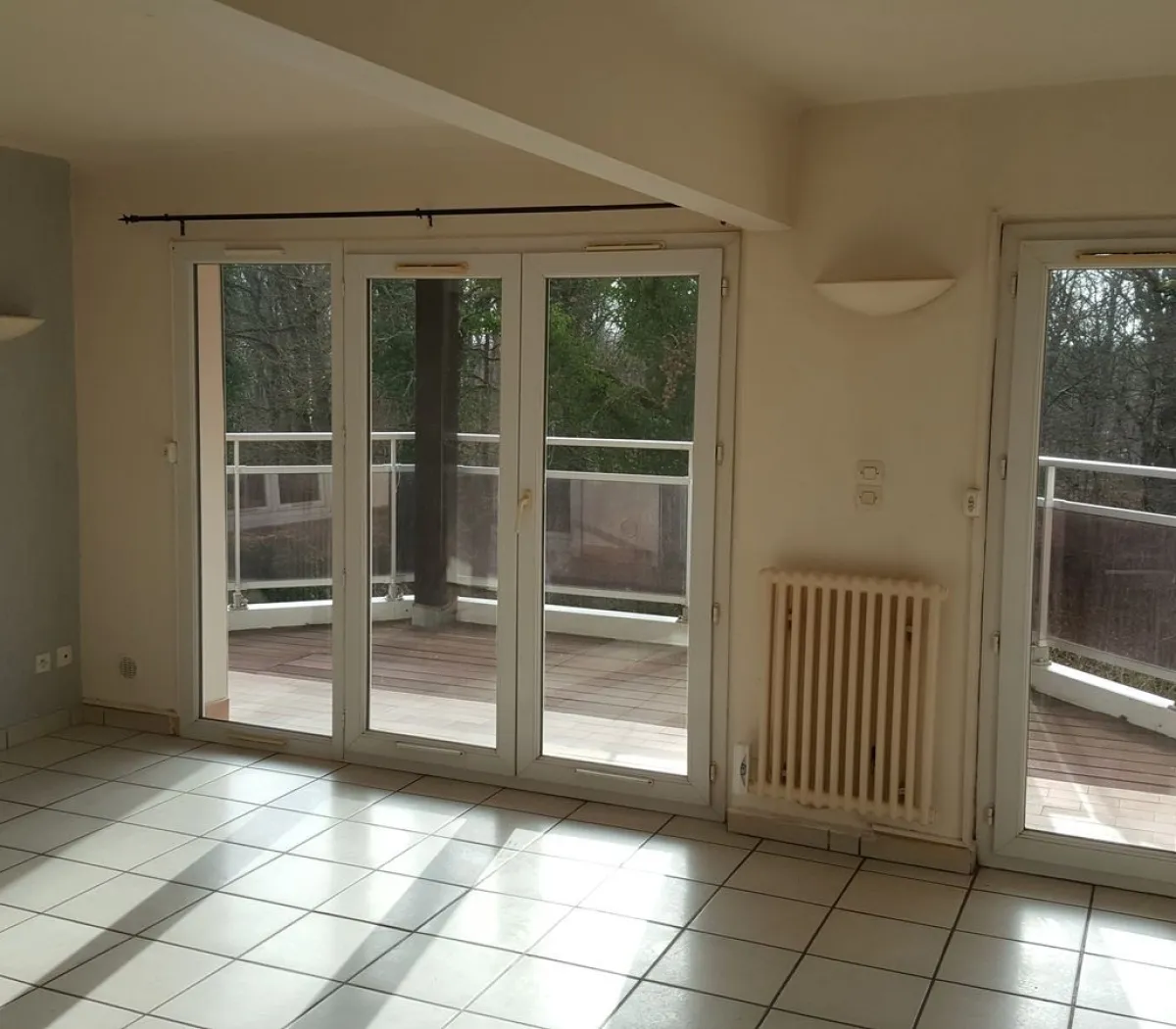 Location La Tour-de-Salvagny Appartement 74d2c1cd