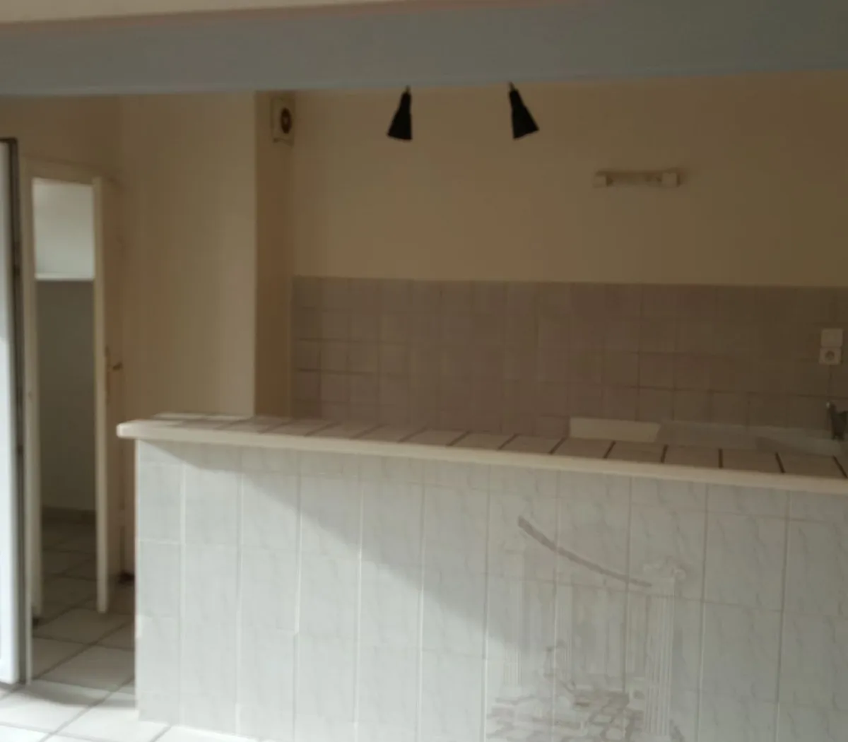 Location La Tour-de-Salvagny Appartement 74d2c1cd