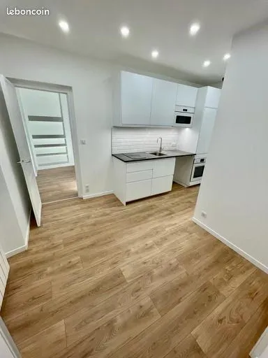 Location Paris Appartement 75eee0cf1