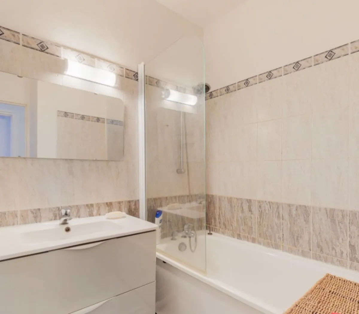 Location Villeurbanne Appartement 76b0ee42