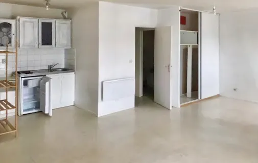 Location Crécy-la-Chapelle Appartement 8176ece4