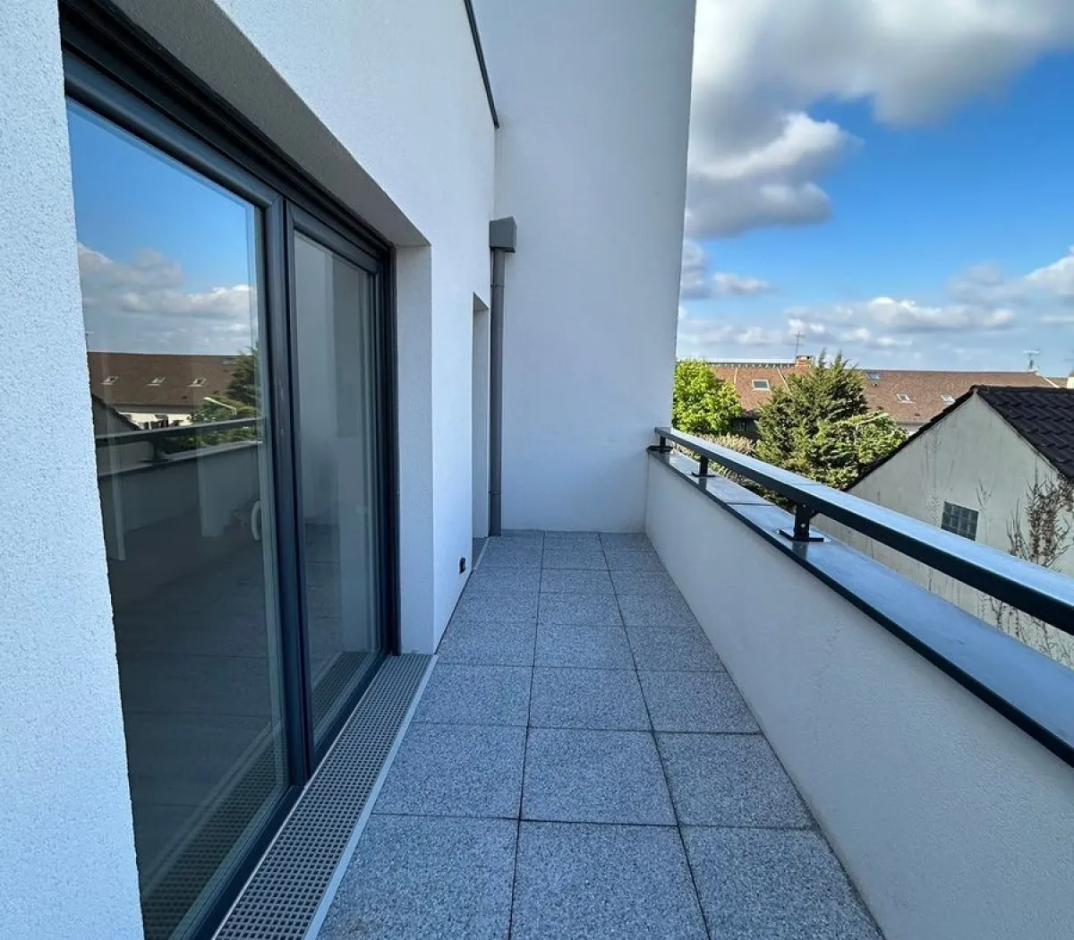 Location Noisy-le-Sec Appartement 8560c975