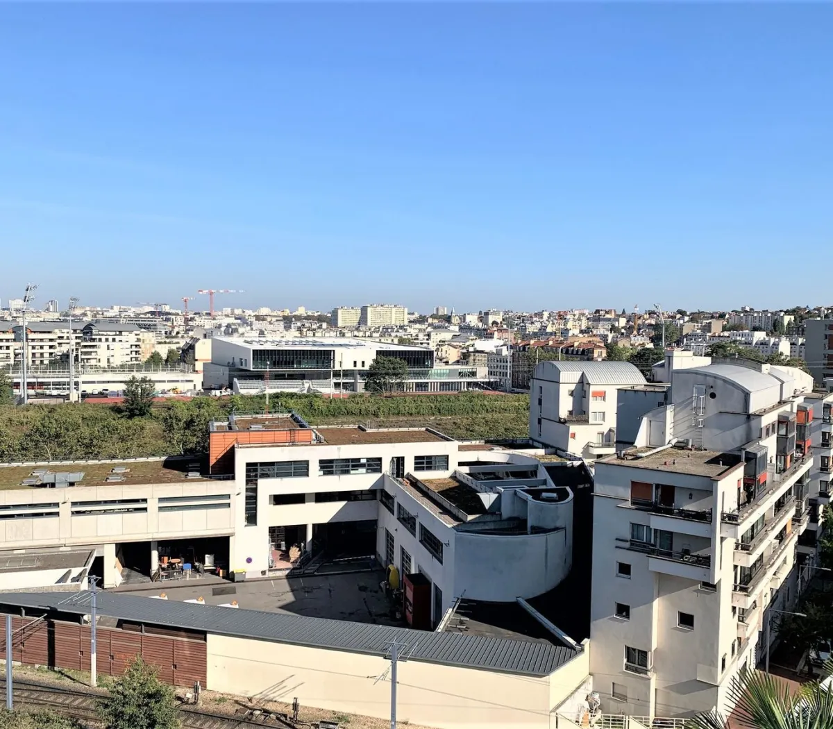 Location Issy-les-Moulineaux Appartement 8a67eaf7