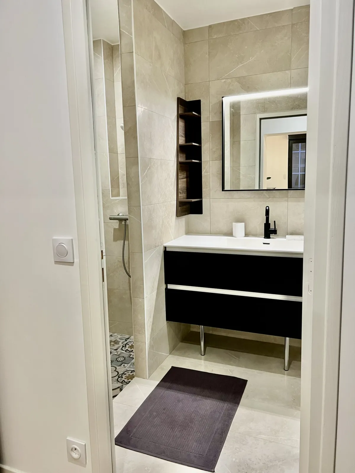 Location Montreuil Appartement 8a70e045