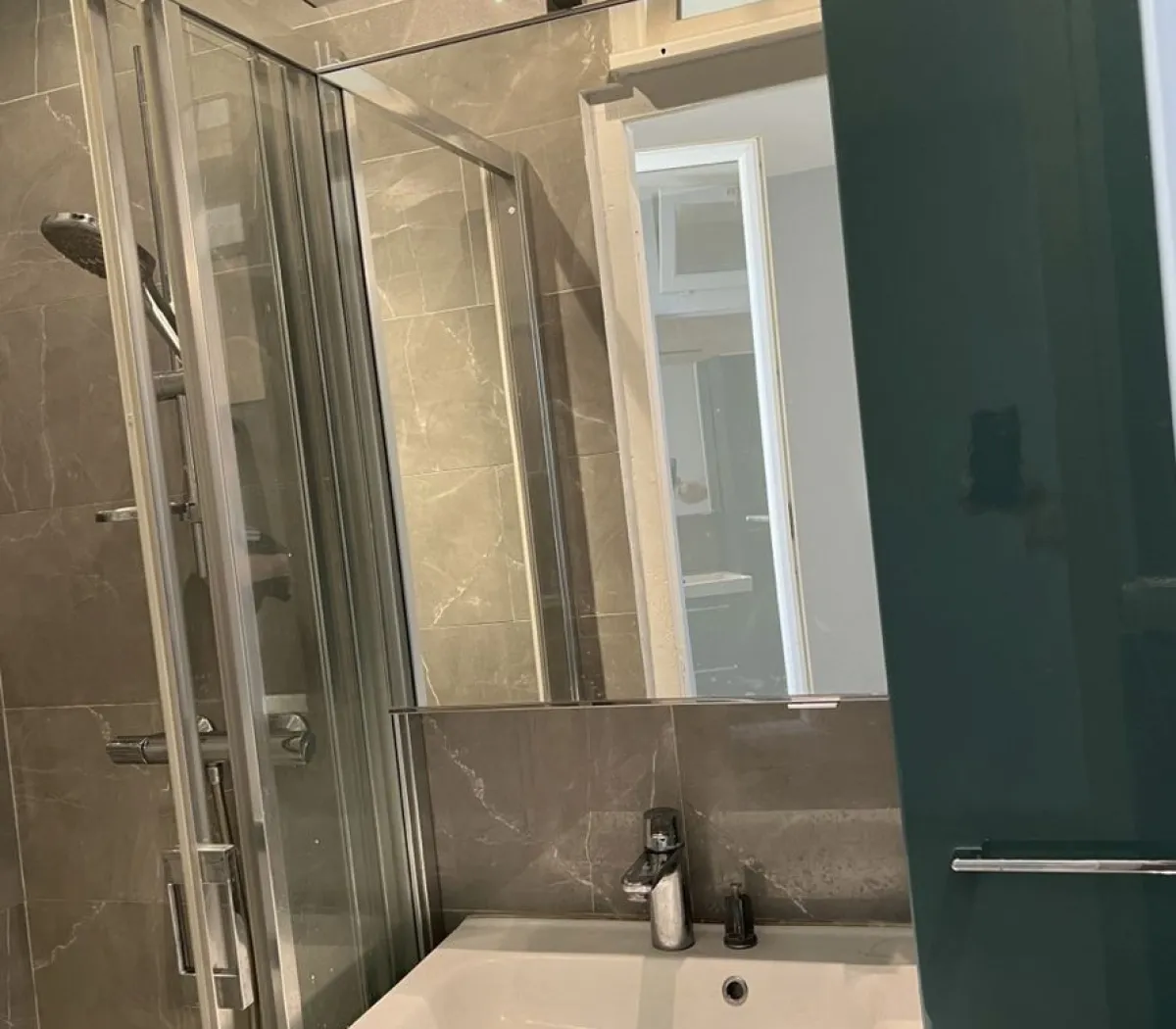 Location Courbevoie Appartement 8b6957d4