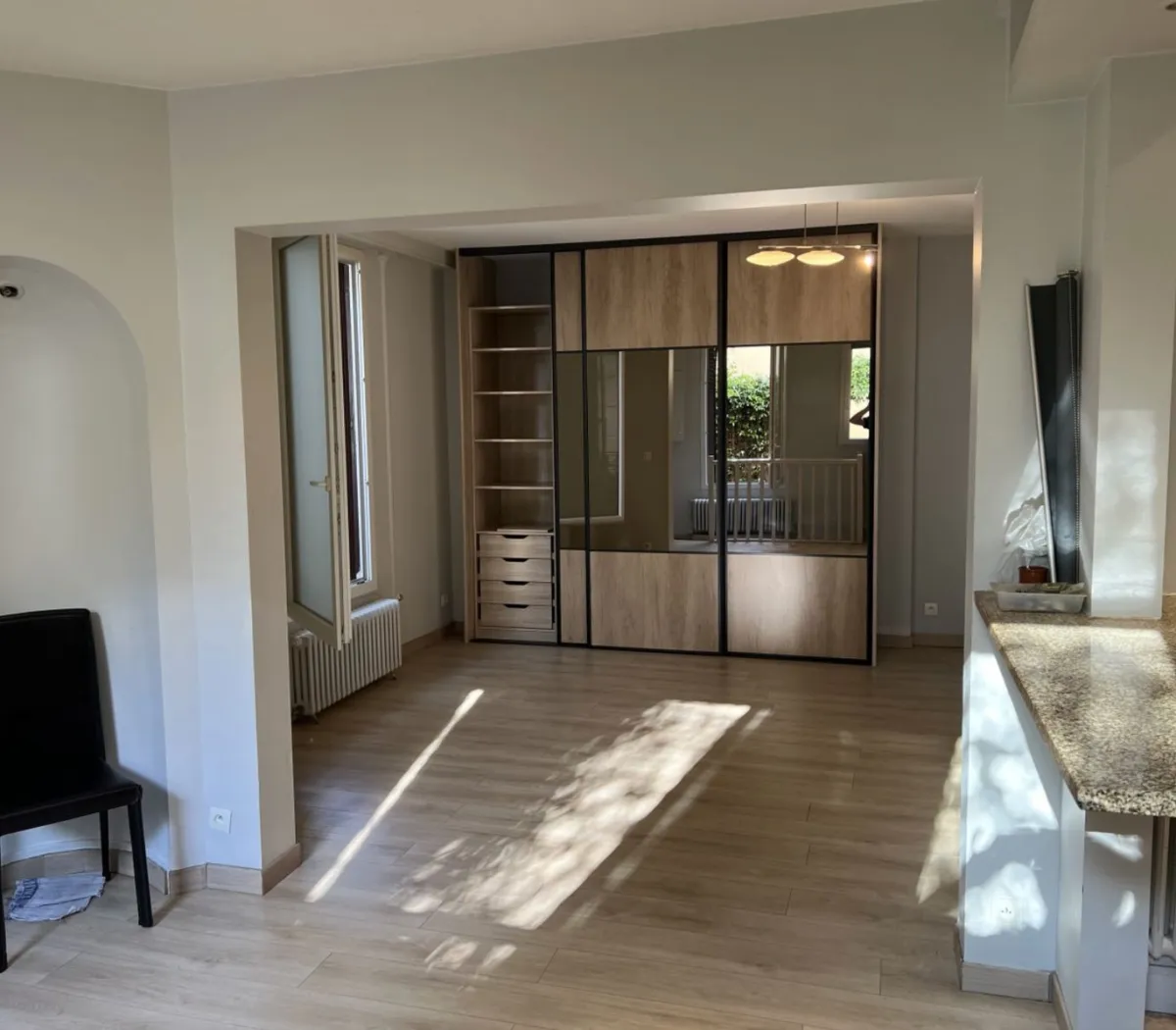 Location Courbevoie Appartement 8b6957d4