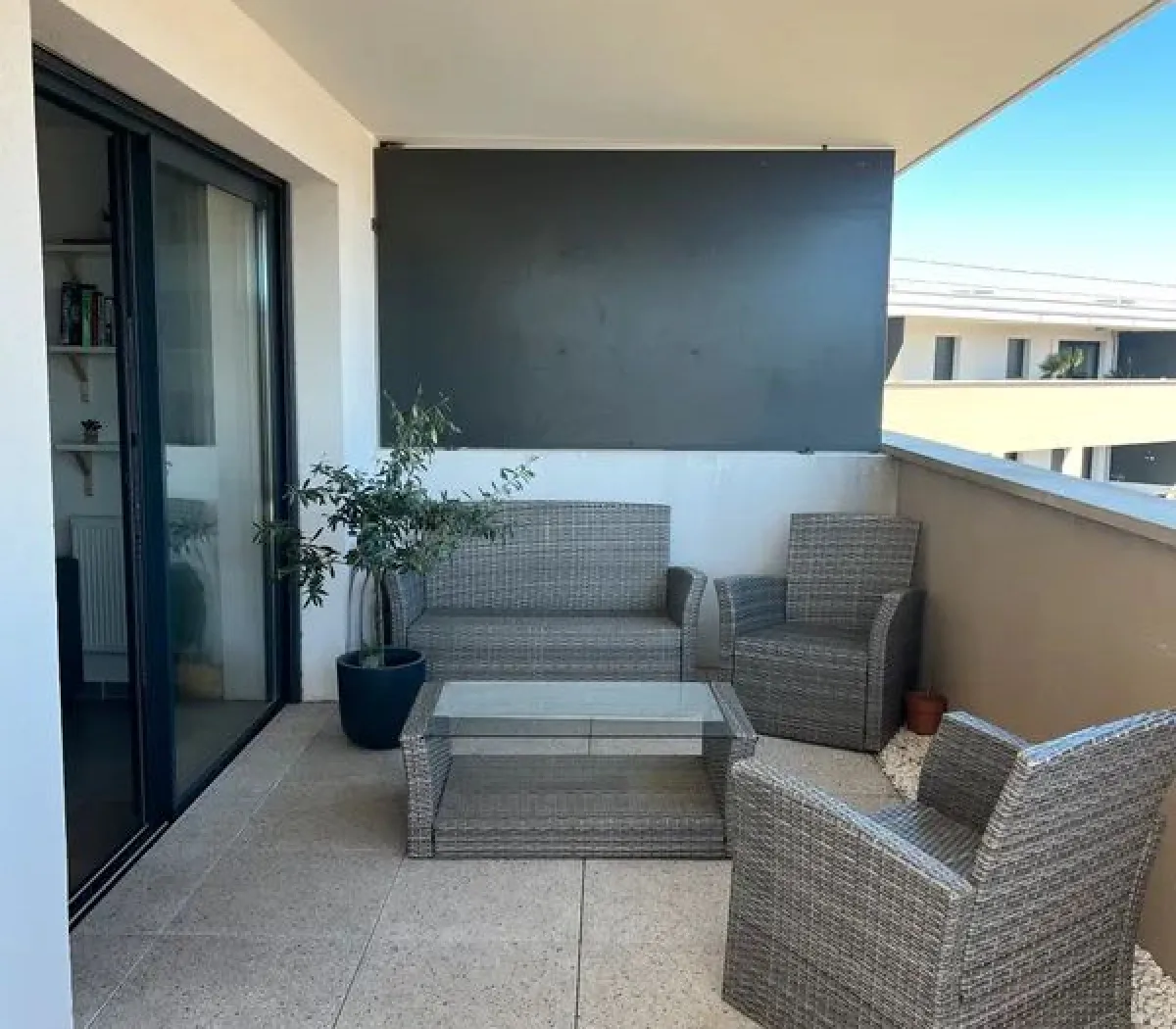 Location Aix-en-Provence Appartement 972415ed