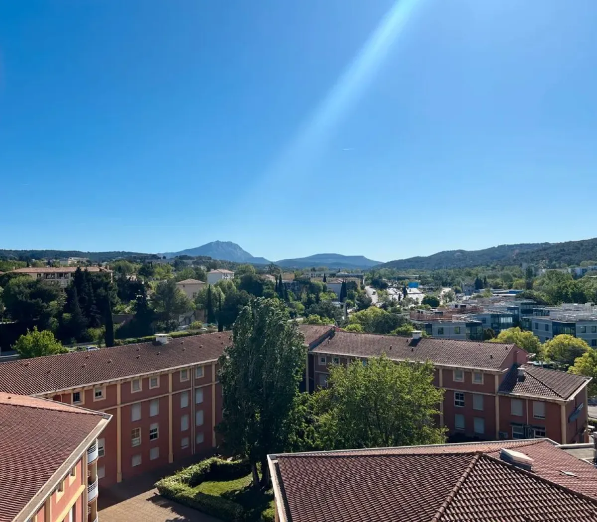Location Aix-en-Provence Appartement 972415ed