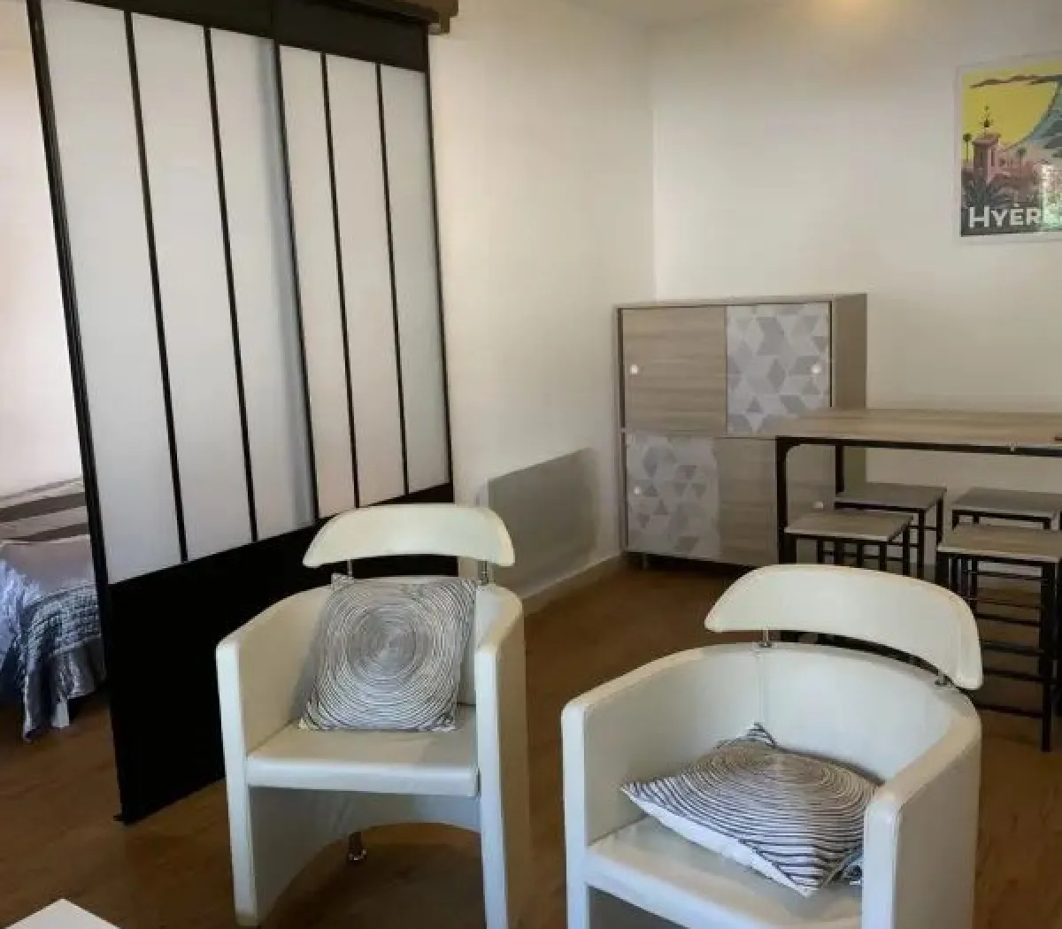 Location Hyères Appartement 9cc60ad0