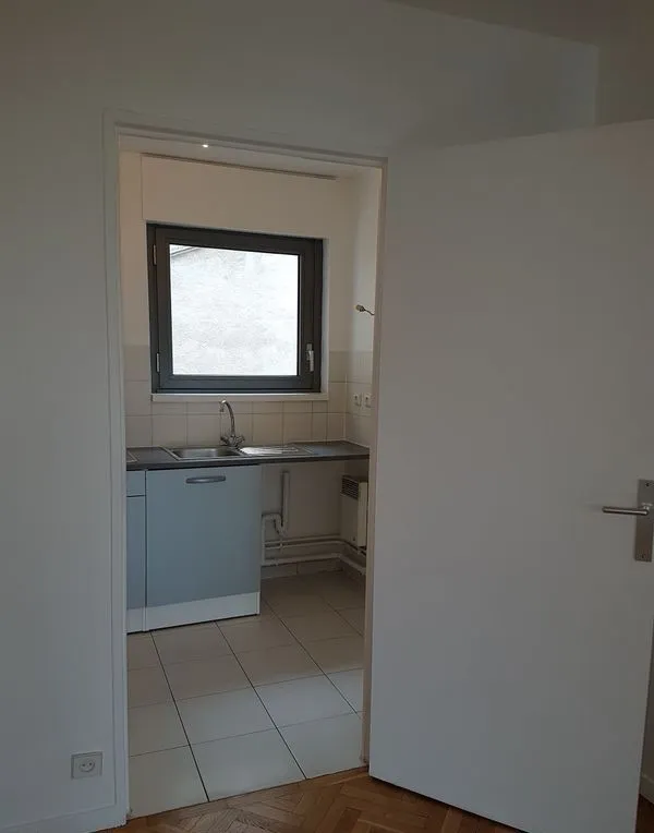 Location Paris Appartement a51227243