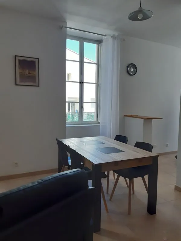 Location Bagnols-sur-Cèze Appartement aa0841791
