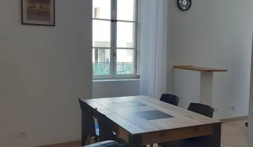 Location Bagnols-sur-Cèze Appartement aa0841791