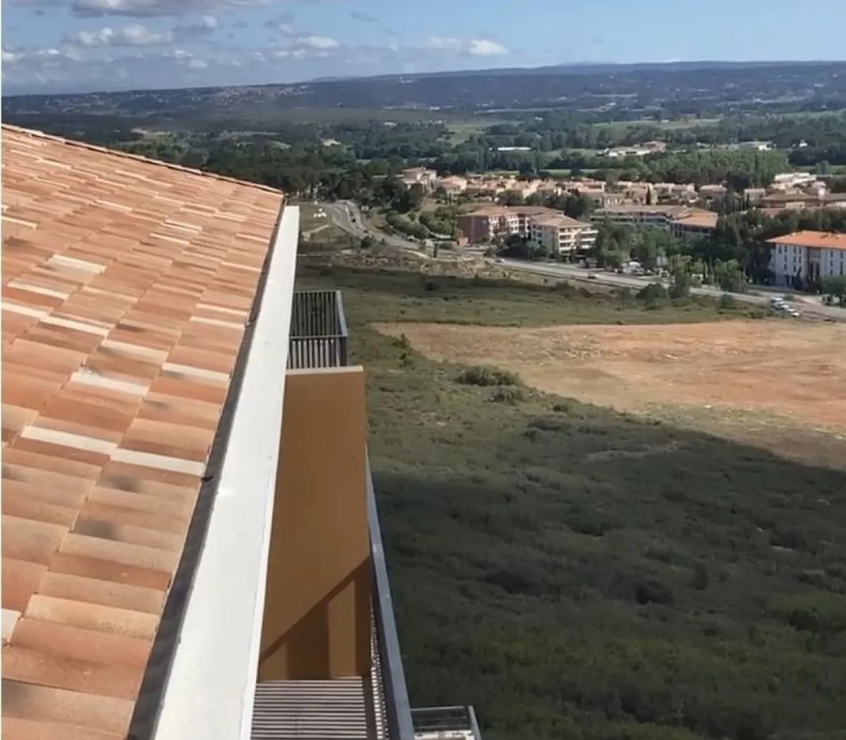 Location Aix-en-Provence Appartement ab7f2ffa