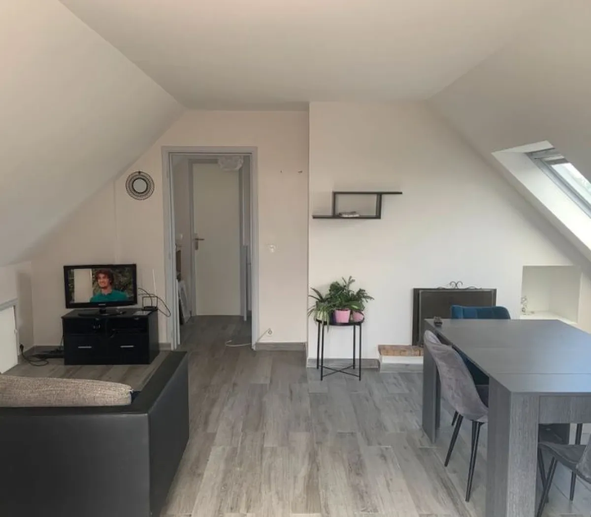 Location Éragny Appartement ae331319