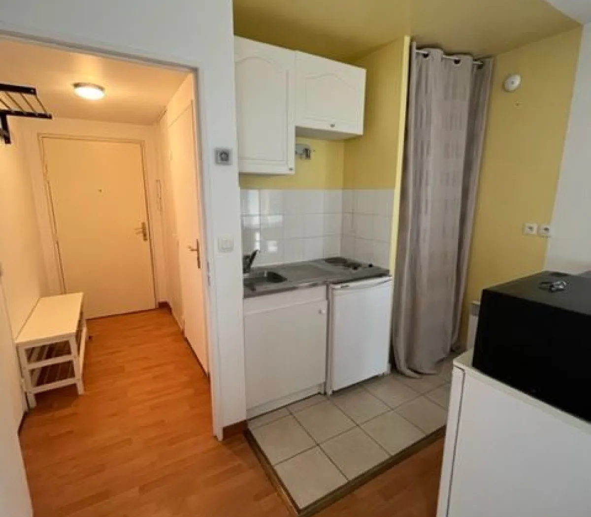 Location Montigny-le-Bretonneux Appartement b79c1ad5