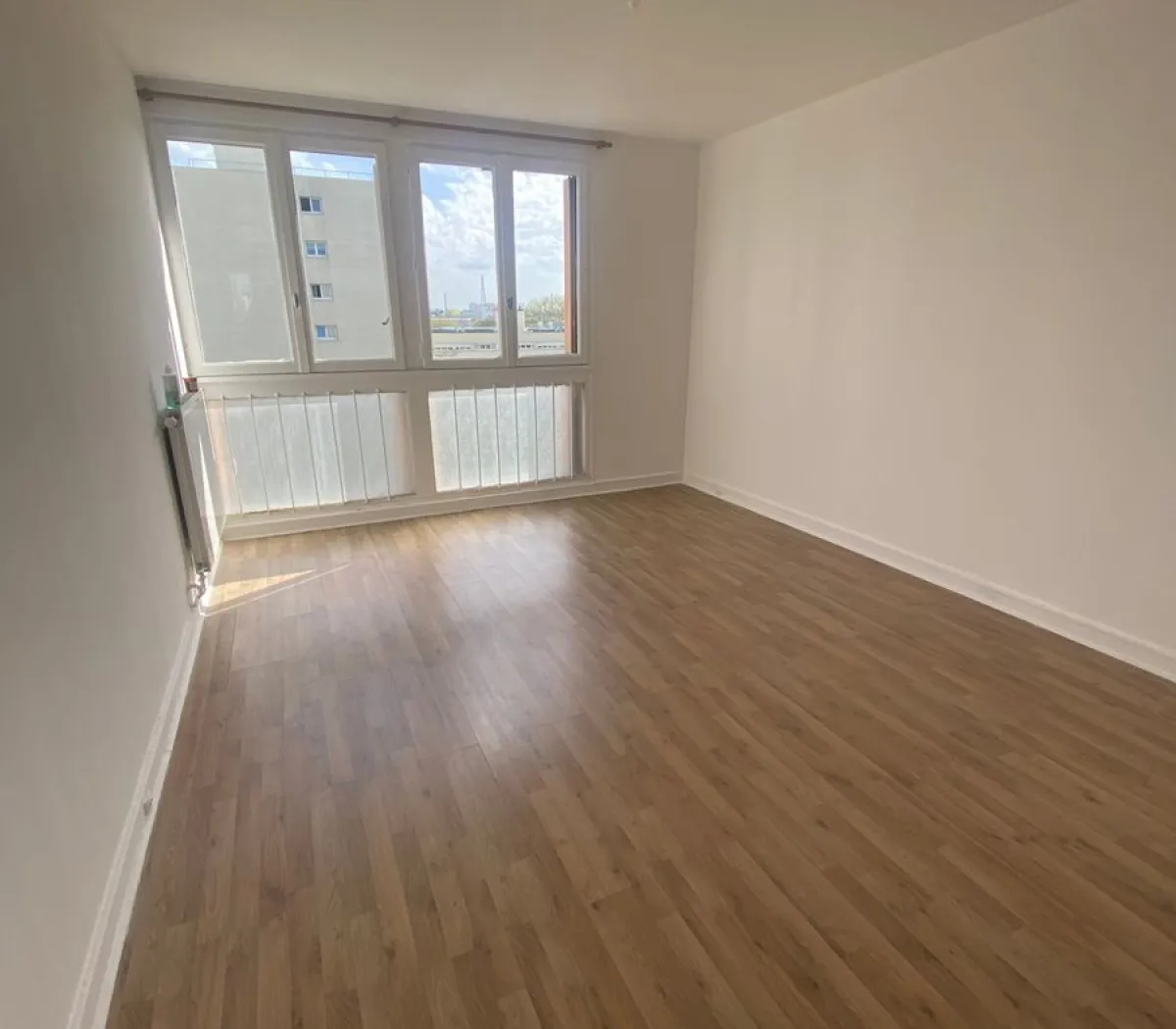 Location Villeneuve-la-Garenne Appartement c2efc02d