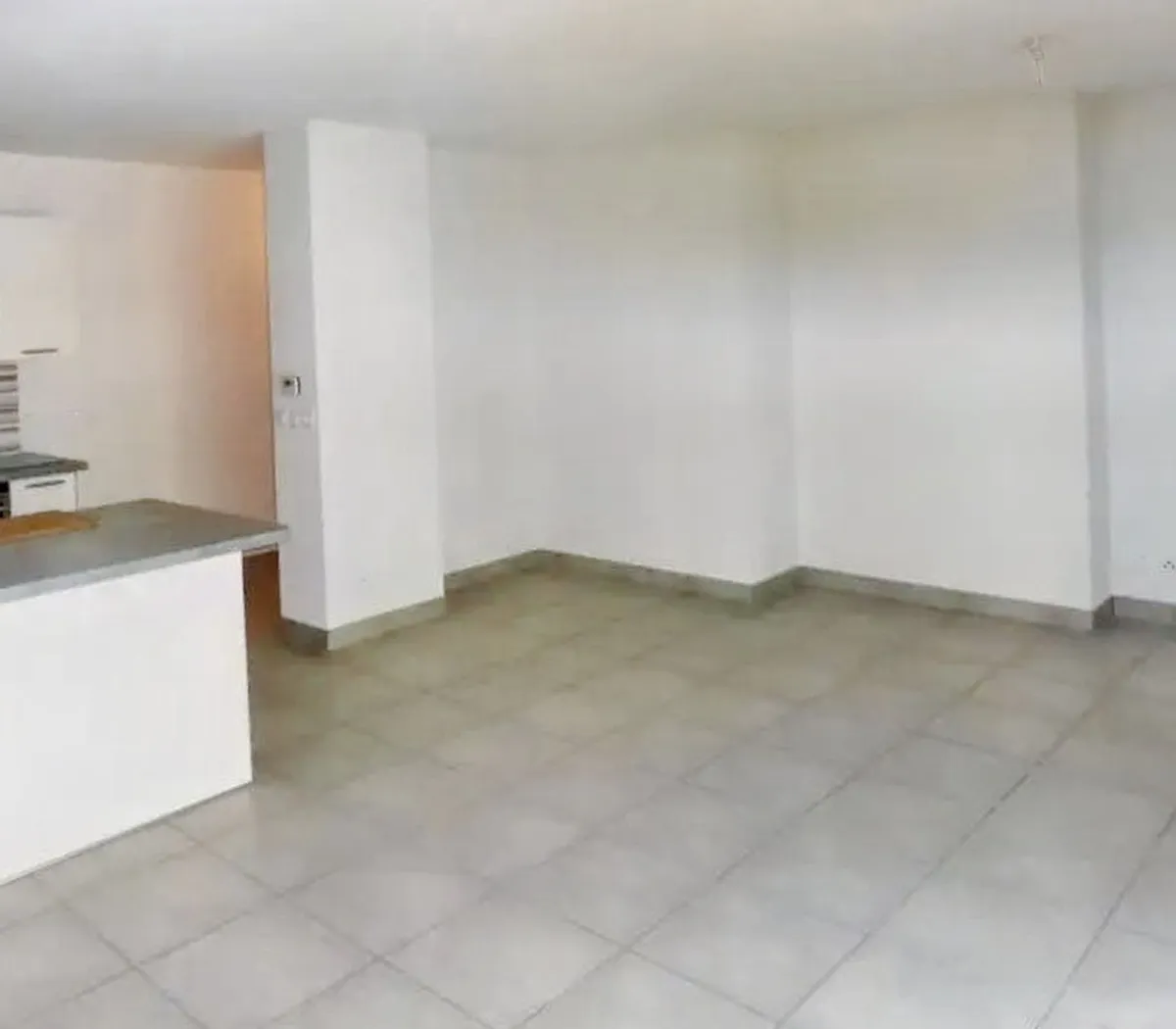 Location Roquefort-les-Pins Appartement c89c0e36