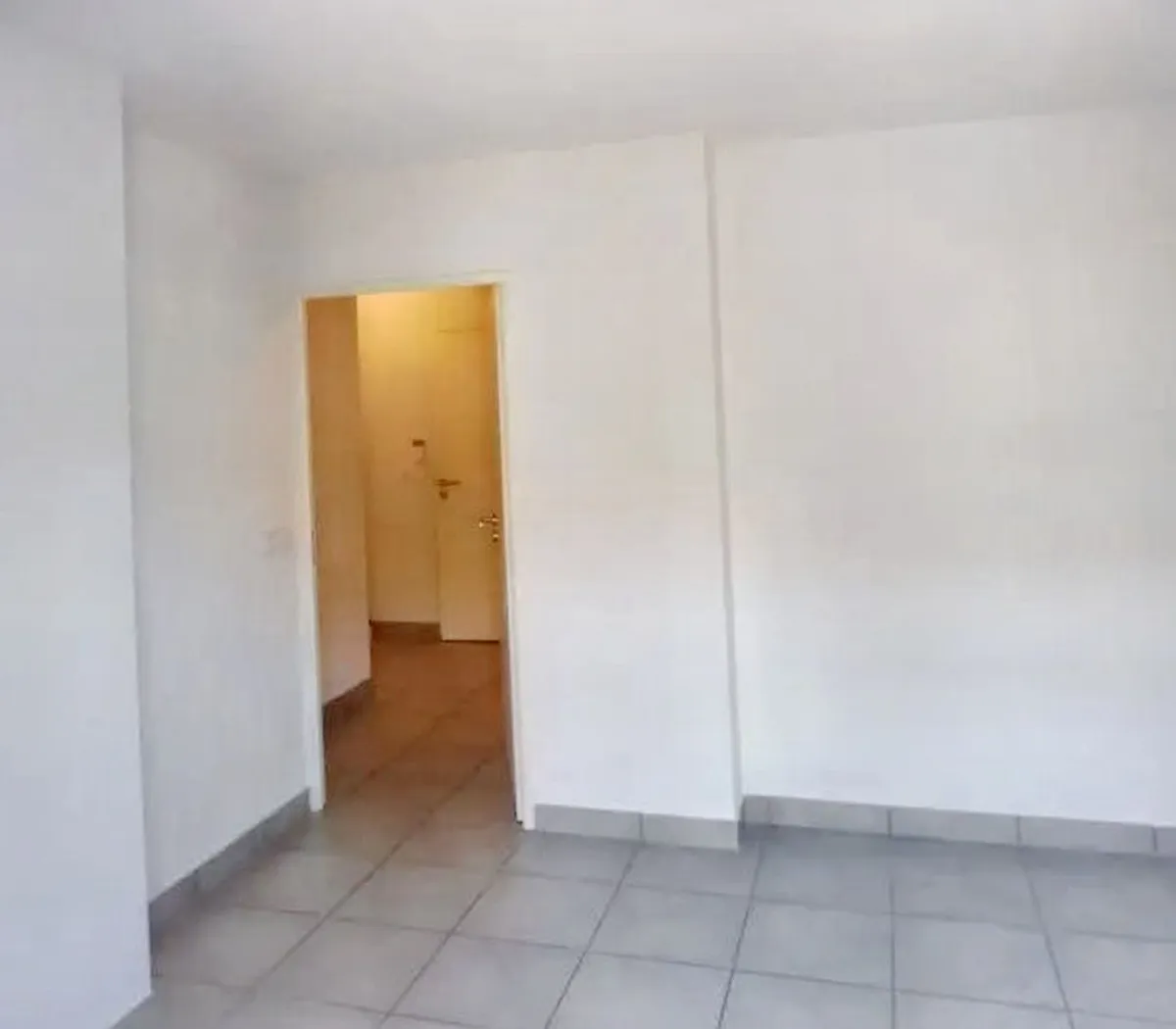 Location Roquefort-les-Pins Appartement c89c0e36