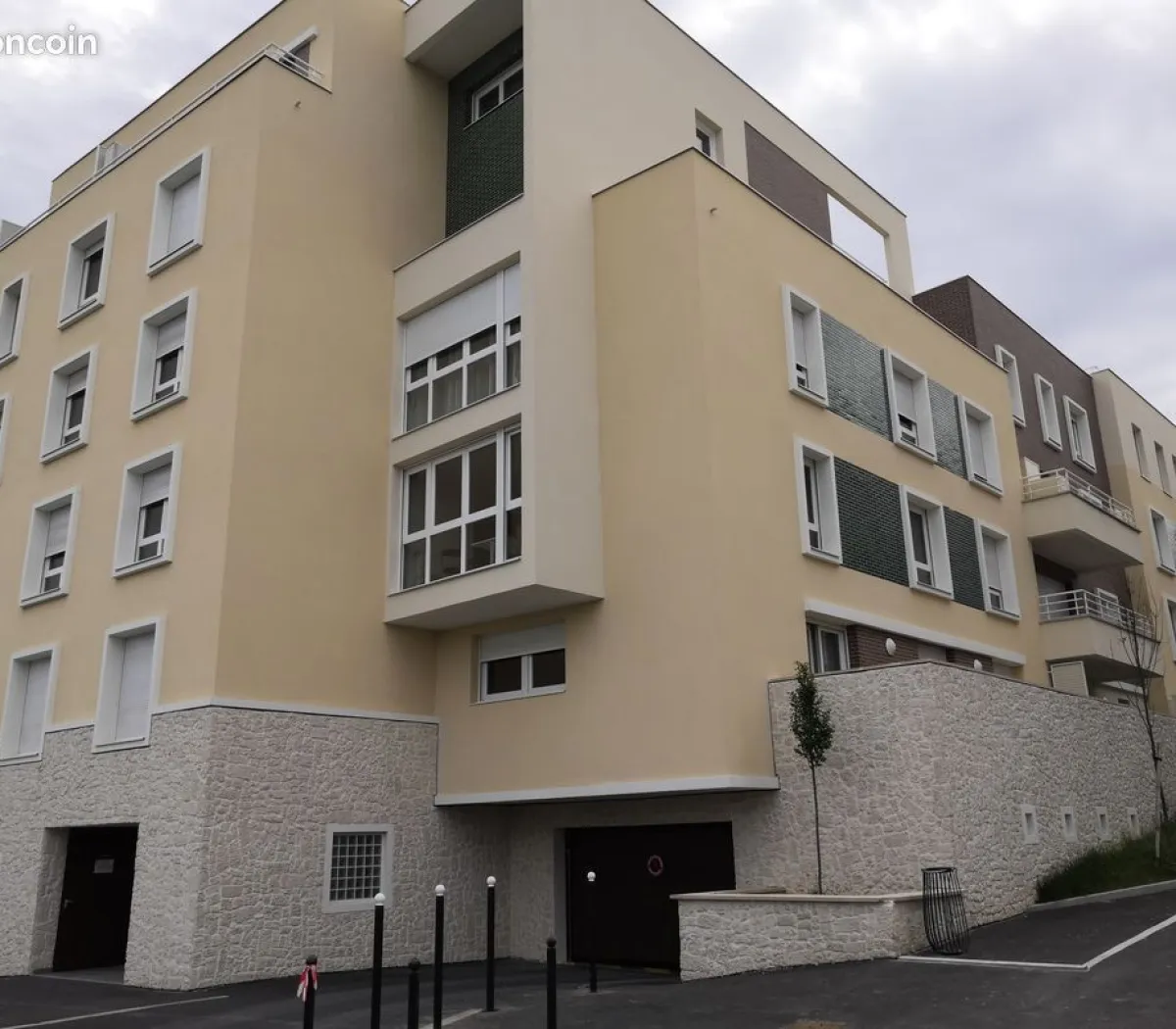 Location Ivry-sur-Seine Appartement cf1eea66